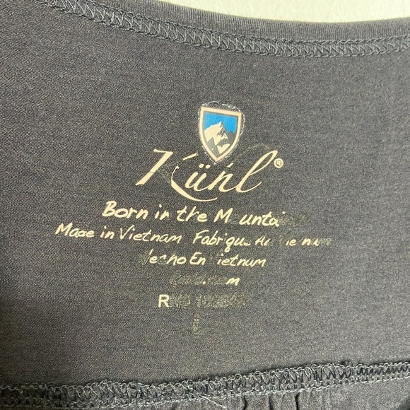 Kuhl charcoal gray curved hem t-shirt size large - Picture 9 of 9